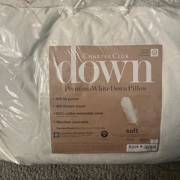 - Bundle the 2 pillows soft size Queen - Picture 2 of 2